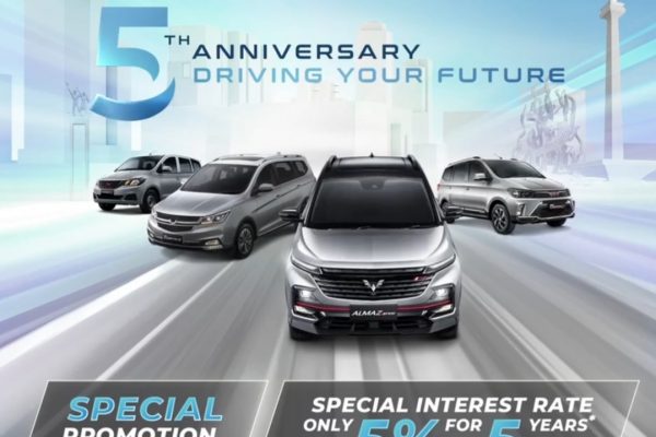 Promo Wuling Juli 5th Anniversary Driving Your Future